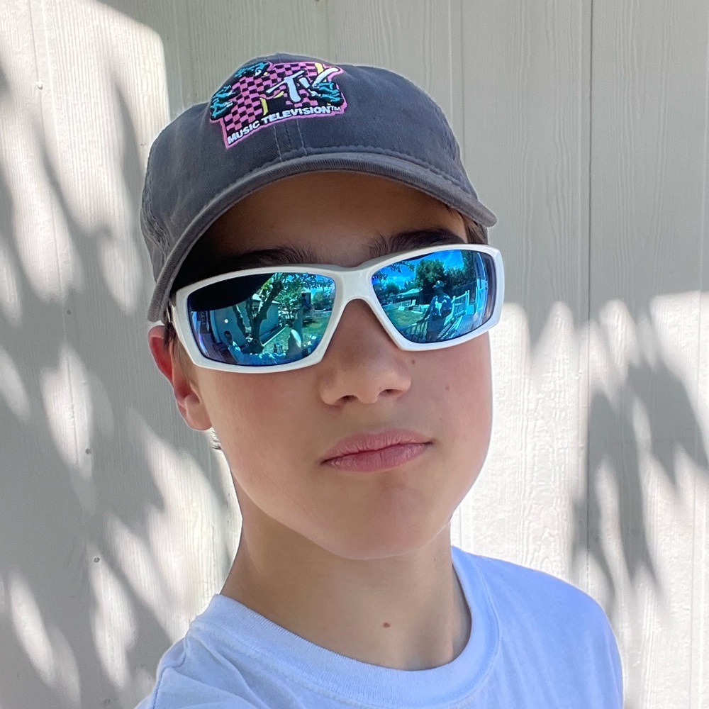 Meet your Posher, Hugin